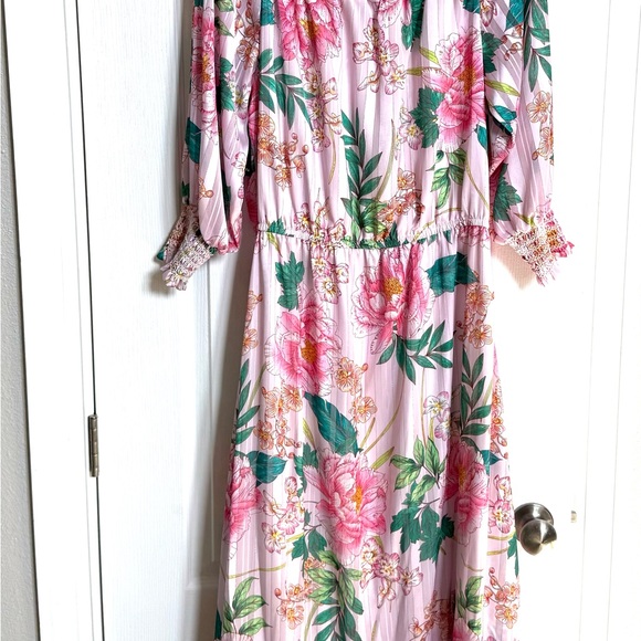 Boston Proper Pink Floral Off-Shoulder Top - Picture 7 of 12